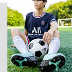 Botas de campo de fútbol profesionales