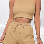 2-Piece Women's Casual Sportswear Set - Comfy Ribbed-Knit Crop Top & Adjustable Drawstring Shorts - Versatile Sleeveless Outfit for Outdoor Activities