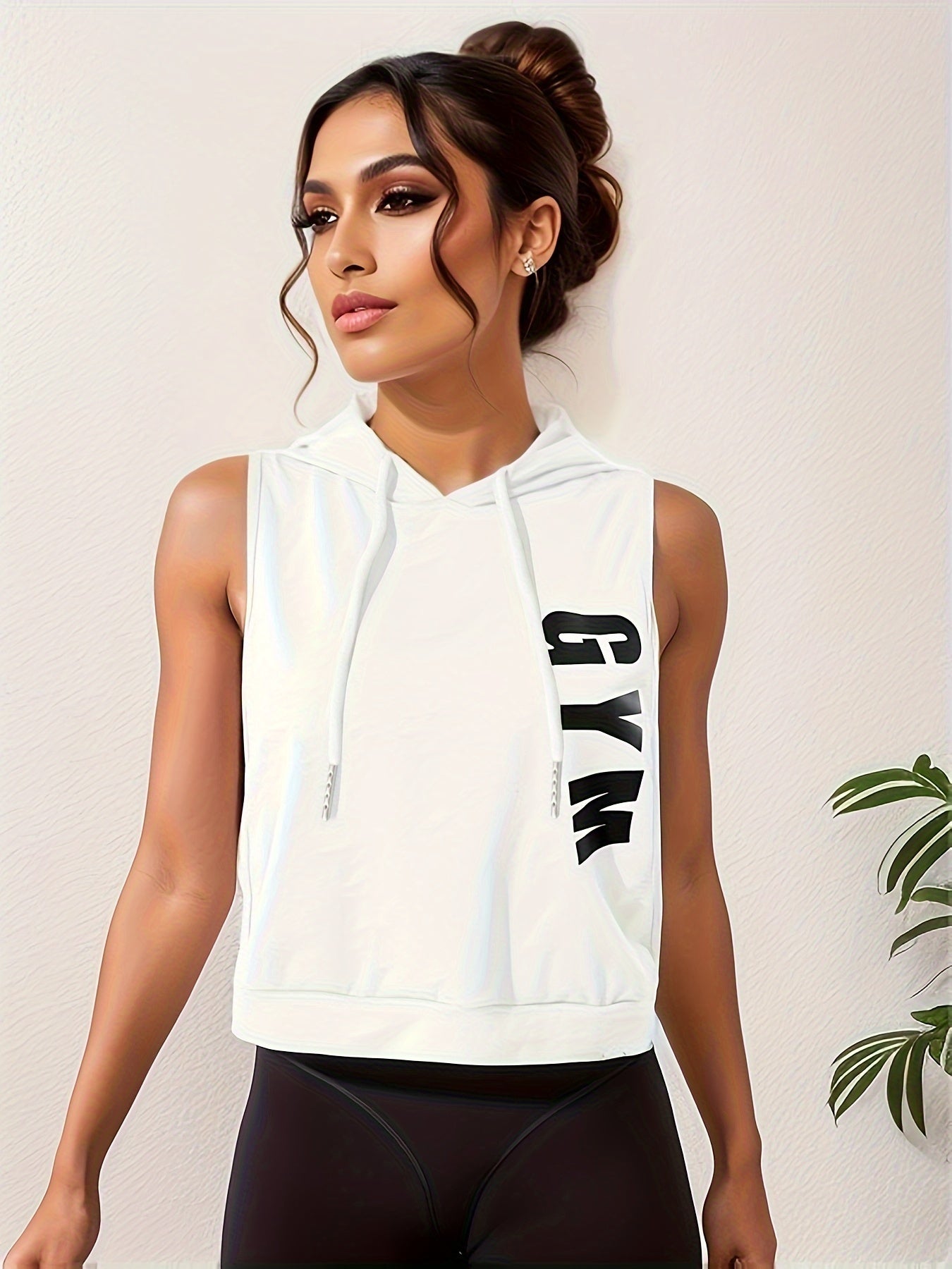Women's Sleeveless Hooded T-Shirt with Letter Print, Loose Fit Casual Sportswear Top, Breathable Activewear Tank